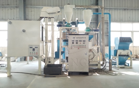 New order -- the customer from Taiwan, China ordered an aluminum plastic recycling machine